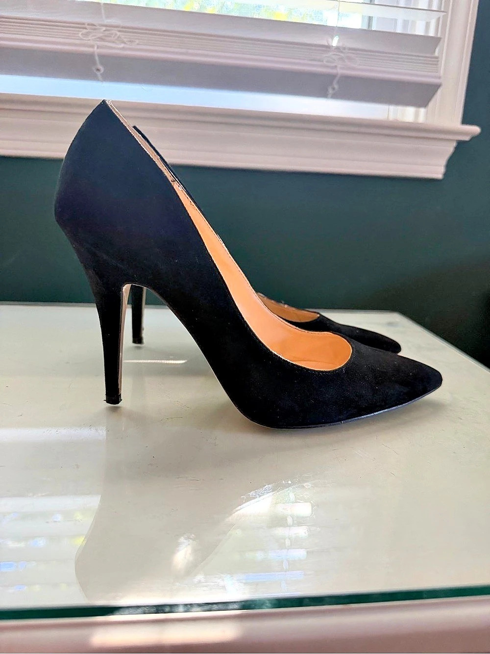 Jessica Simpson Pointed Toe High Heels in Black
